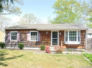 1070 Treasure Ave, Manahawkin, NJ 08050