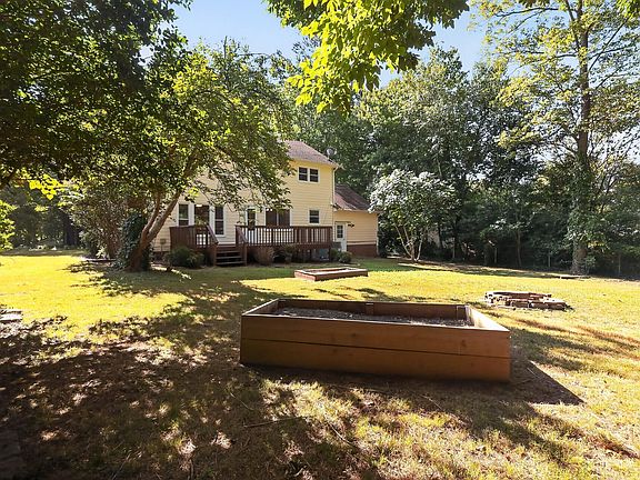 5th image of 1424 Laughridge Dr