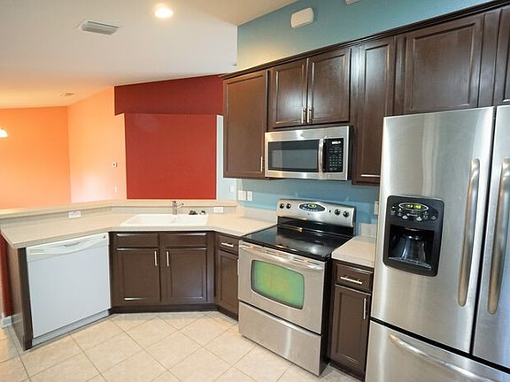 4th image of 2110 River Turia Cir