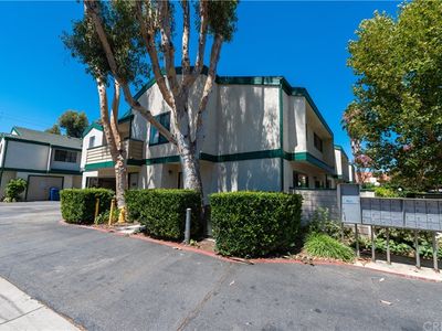 23552 Newhall Ave APT 5, Santa Clarita, CA, 91321