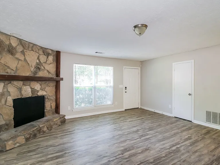 3500 Keels Ln — Photo 4