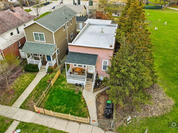 2144 Dewey Ave, Evanston, IL 60201