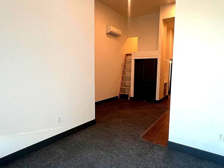 Printshop Lofts - Luxury Artist Lofts in Reno's Brewery District — Photo 7