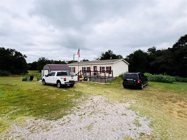 5900 Permian Dr, Newalla, OK 74857