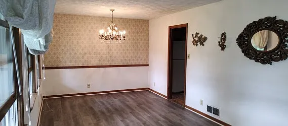 3 bed, 1555 sqft, $2,200 — Photo 4