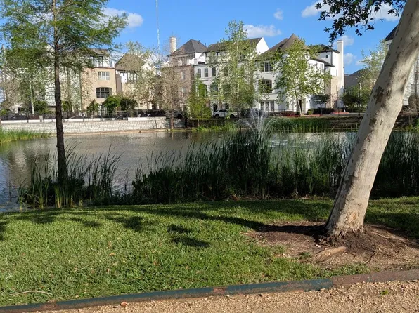 9674 Knight Rd, Houston, TX 77045