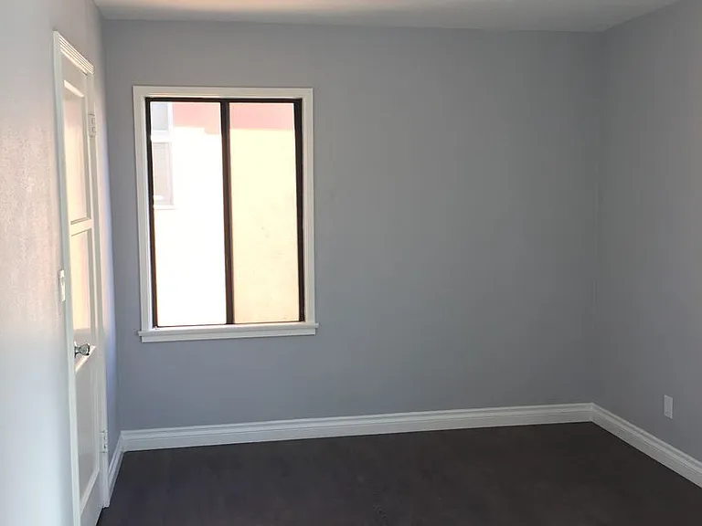 50 Granada Ave — Photo 13