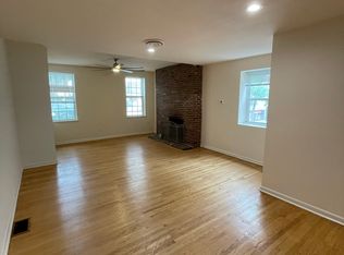 2321 Sansom St APT 2C, Philadelphia, PA 19103
