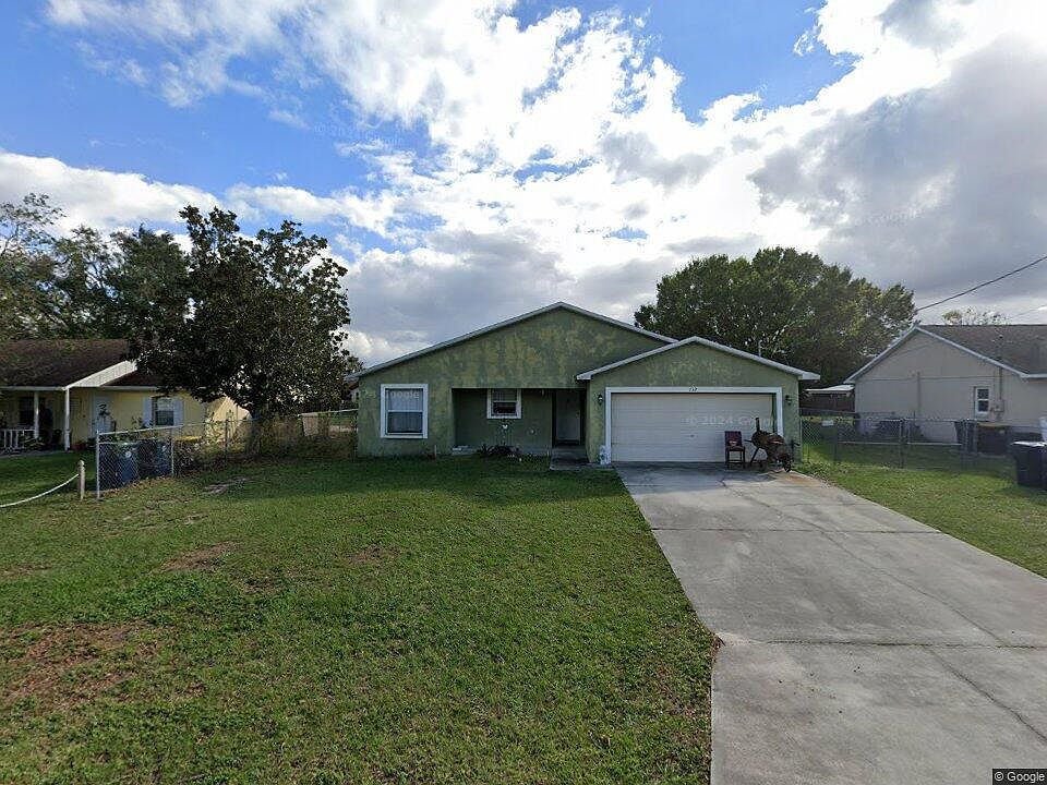1st image of 132 Cory Ct