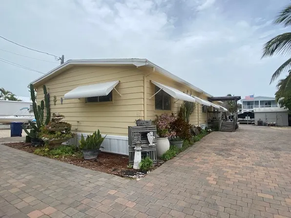 280 Taylor Dr, Key Largo, FL 33037