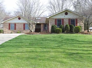 47 Matterhorn Dr, Glen Carbon, IL