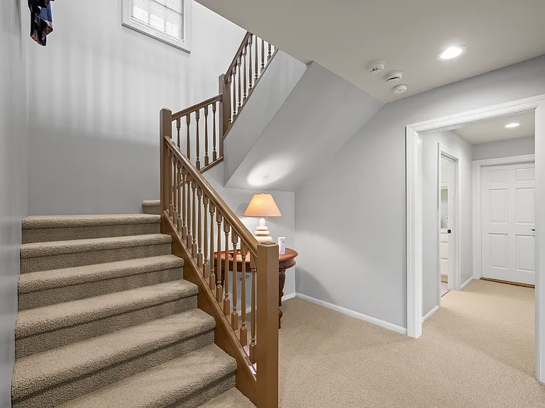 7612 Hillside Dr — Photo 39
