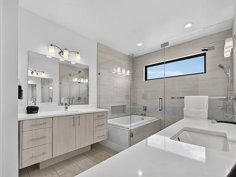 410 Melba St #4 — Photo 23
