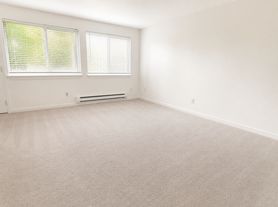 10007 17th Pl S