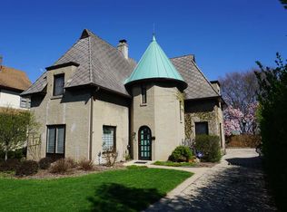 715 Reynolds St, Rockford, IL 61103
