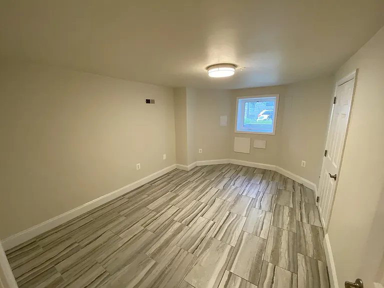 2800 Wisconsin Ave NW #409 — Photo 15
