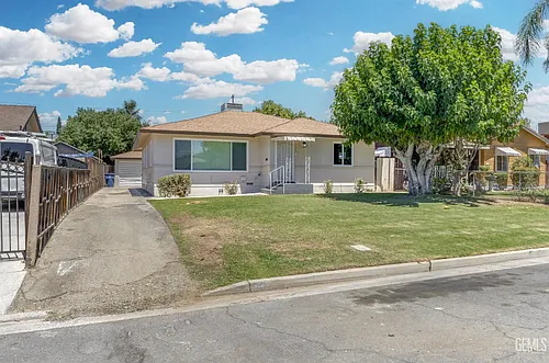 1018 Chester Pl Photo 1