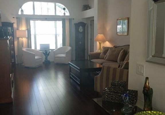 4th image of 1447 Greenville Way
