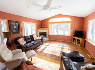 8518 Zenith Rd, Bloomington, MN 55431