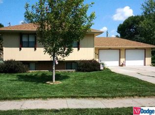 644 N 11th St, Blair, NE 68008