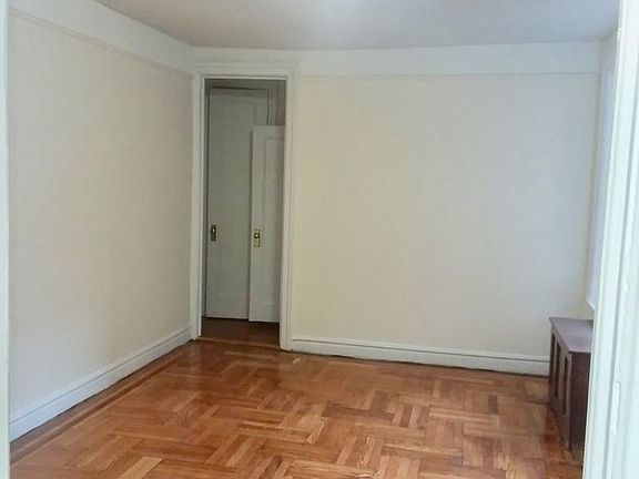 2nd image of 701 W 176th St APT 1D