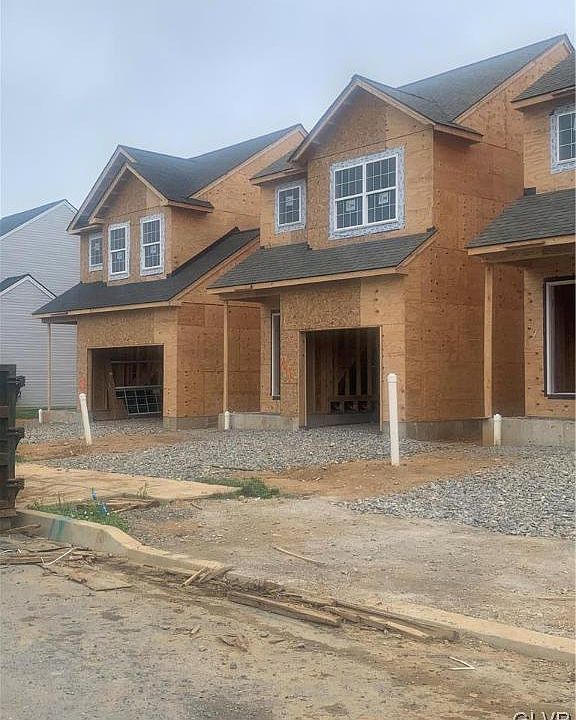 2nd image of 3176 W Huntington Ln #8