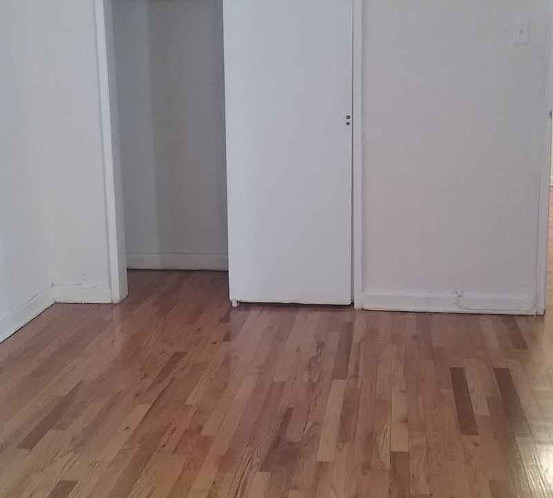 2nd image of 10849 63rd Ave APT 2A