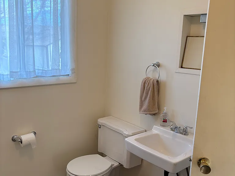3106 Lindland Rd — Photo 33