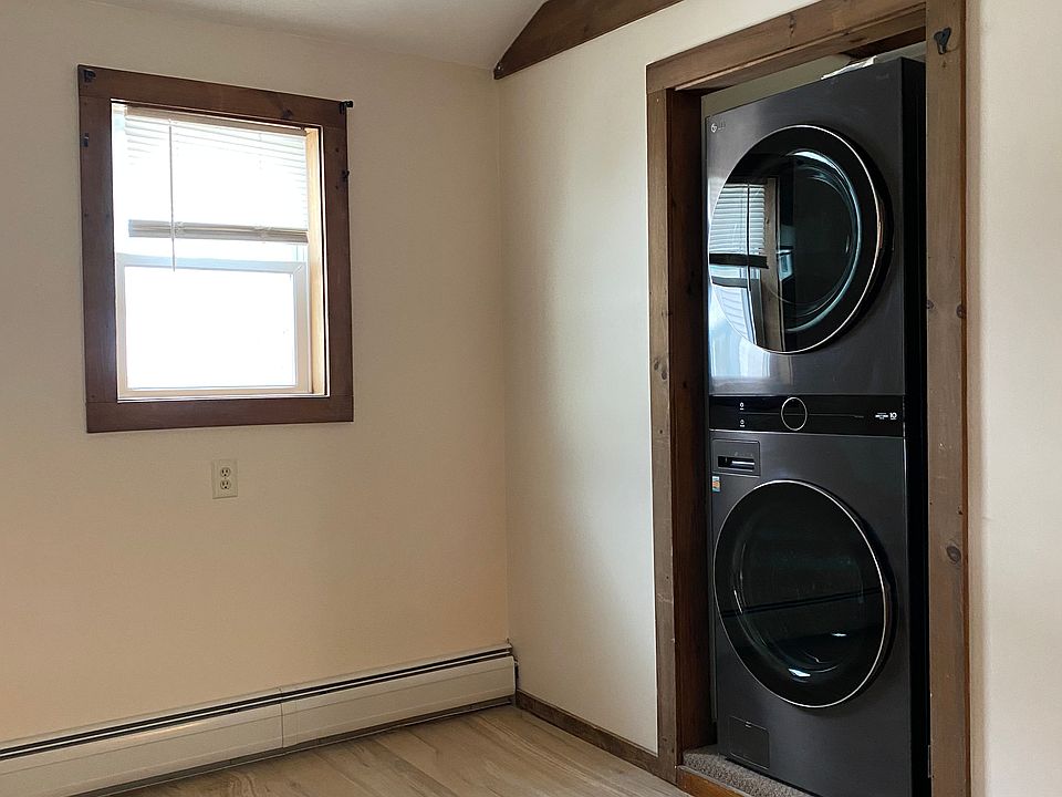 laundry and office or storage