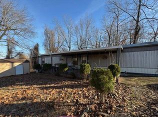 1300 Ridge Cir, Horseshoe Bend, AR 72512