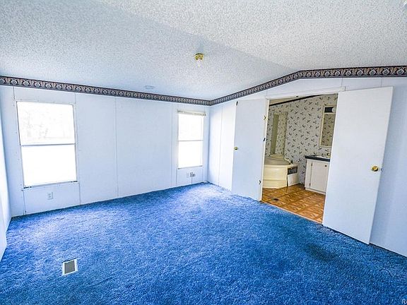 5th image of 6261 S Gross Ave