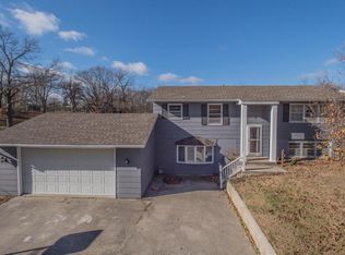 919 Epperson St, Moberly, MO 65270