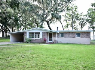 28101 Leuty Rd, Okahumpka, FL 34762