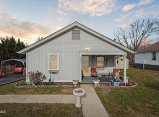 2208 Wheeler St, Johnson City, TN 37604