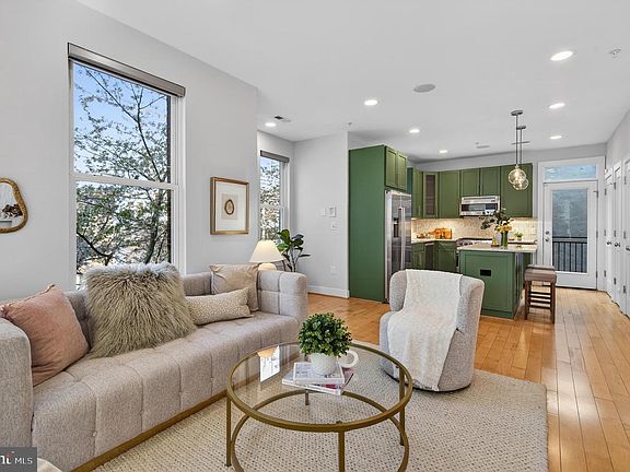 2nd image of 751 P St NW APT 2