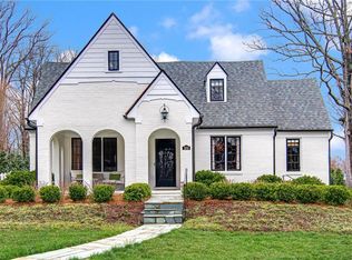 600 Roslyn Rd, Winston Salem, NC 27104