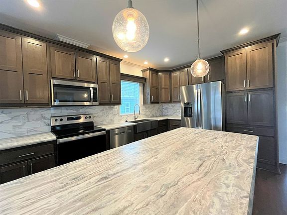 2nd image of 5461 Bahia Way