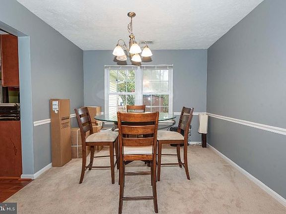 4th image of 4037 Broadbill Cir