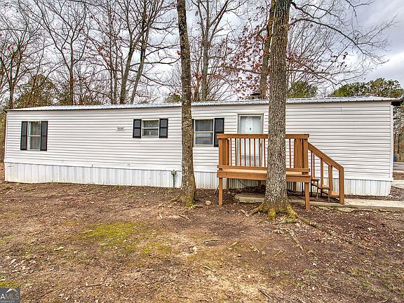 3rd image of 65 Tency Ln NE