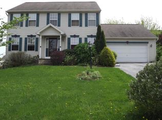 8 Briarwood Ct, Felton, PA 17322