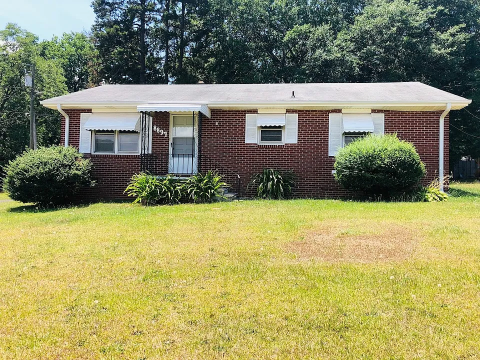 8897 Asheville Hwy