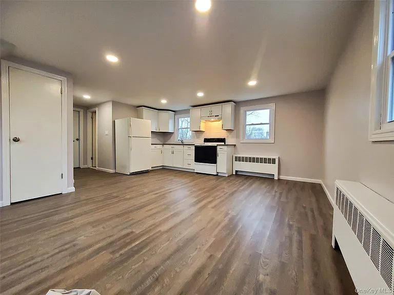 273 S 16th St — Photo 3