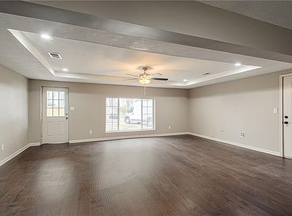 2nd image of 1137 Barber Ave