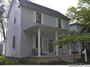 231 S Sycamore St, Centralia, IL 62801