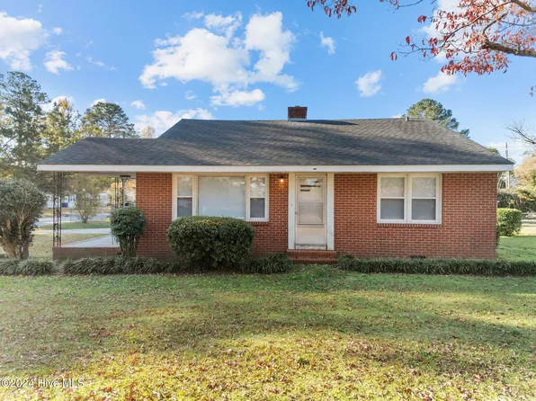 2806 Jefferson Drive, Greenville, NC 27858