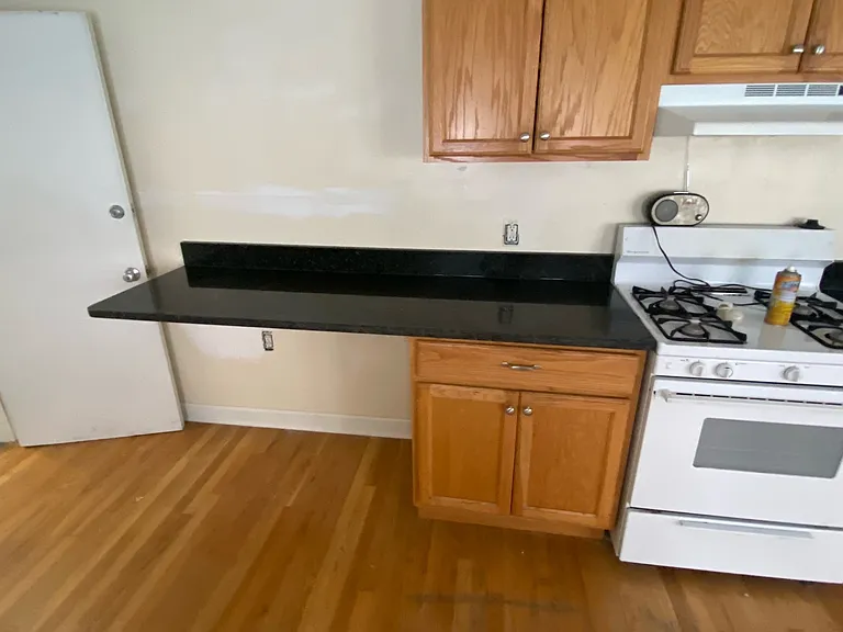 920 N Calvert St #2R — Photo 7