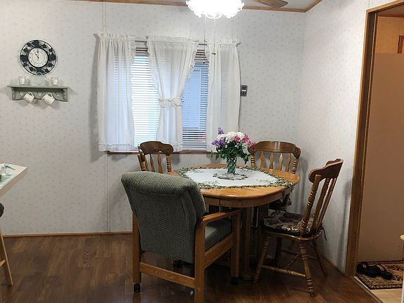 3rd image of 11806 235th Avenue Ct E