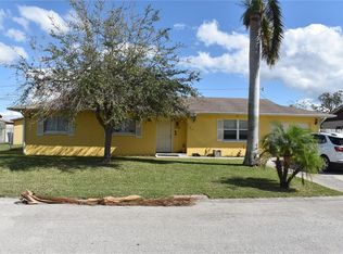 1420 10th Ave E, Palmetto, FL 34221
