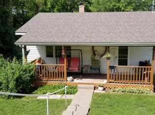 1017 4th St, Boonville, MO 65233
