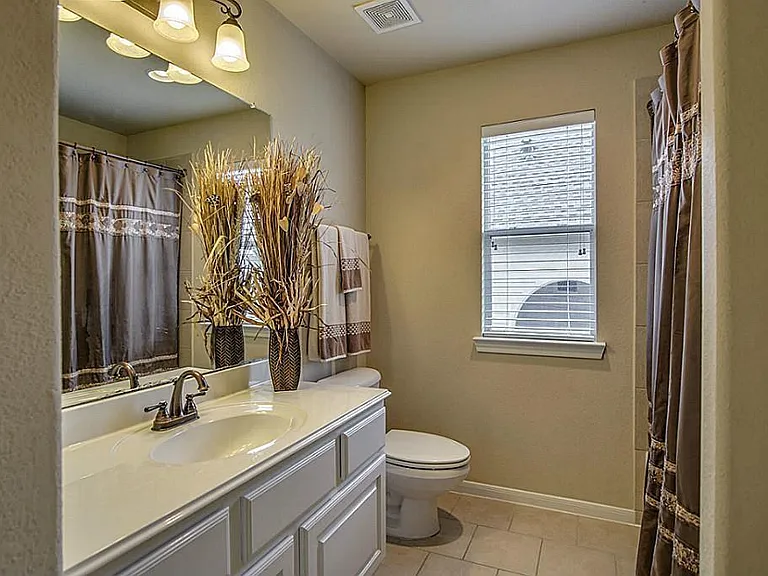 9422 Cheslyn Ct — Photo 24